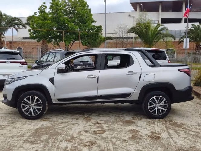 RAM 700 LARAMIE - Imagen 3