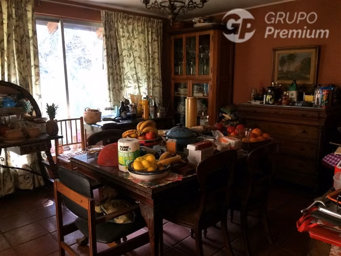 Venta de Parcela con Casa en La Reina - Imagen 9