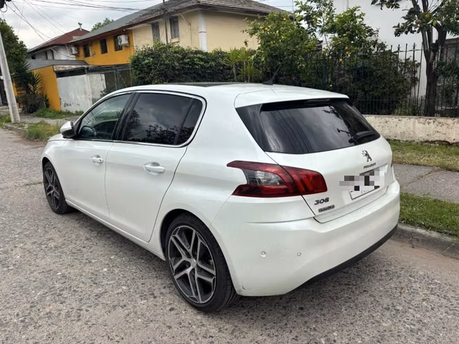 Venta auto Peugeot - Imagen 4