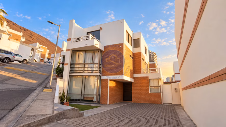  Casa 4H en venta, Condominio Llacolen