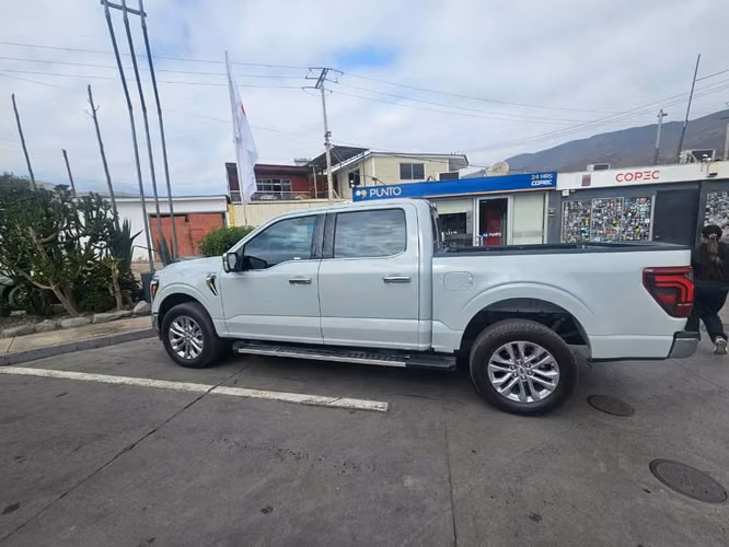 Camioneta Ford F150 Lariat Luxury
