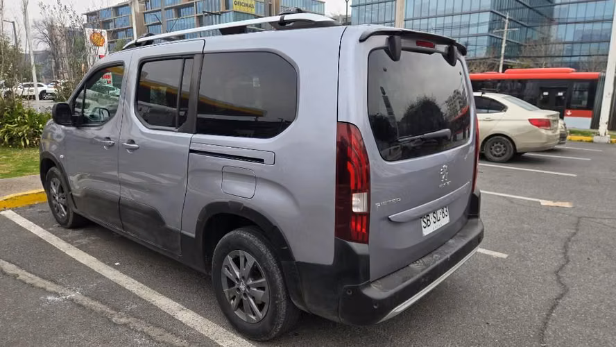 VENDO PEUGEOT - Imagen 5