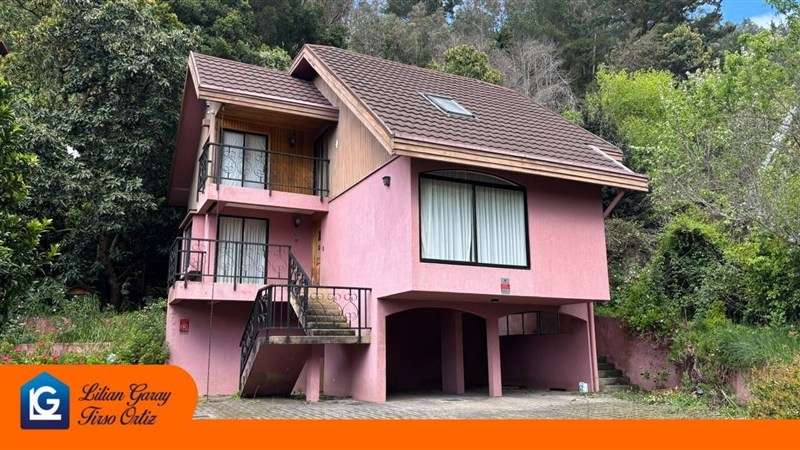 Casa en arriendo de 4 dorm. en San Pedro de la Paz