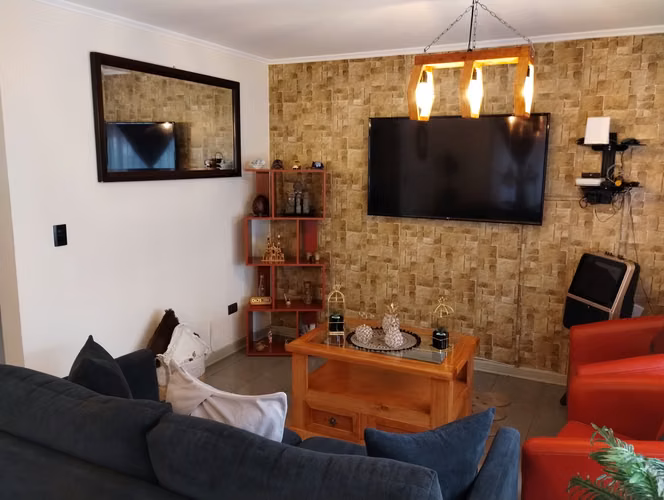 CASA DE 2 PISOS, 3 DORM, 3 BAÑOS, 105 M2 / 170 M2 - Imagen 3