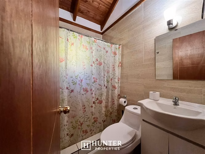 Casa en venta de 7 dorm. en Villarrica - Imagen 8