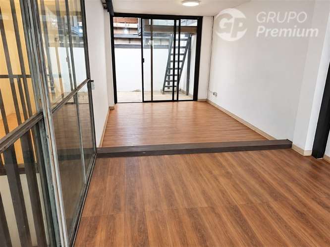 Local Comercial en arriendo en Estación Central - Imagen 1