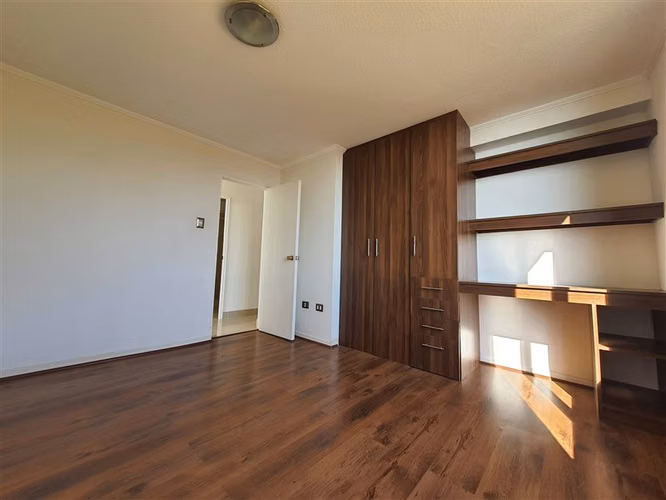 En Arriendo Departamento Vista Al Mar, 2 Dormitorios, Concón - Imagen 11