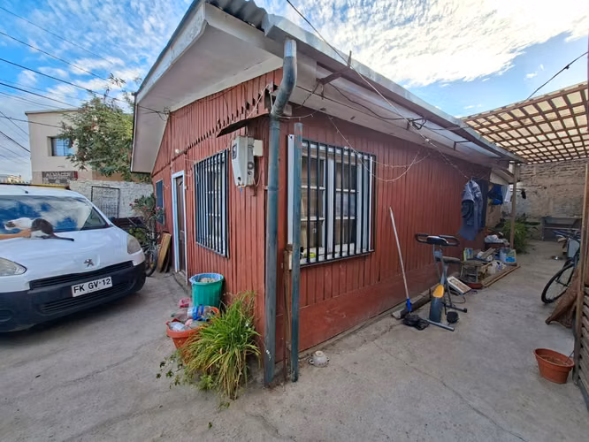 AMR VENDE casa de esquina en San Bernardo 6D 2B 4E - Imagen 13
