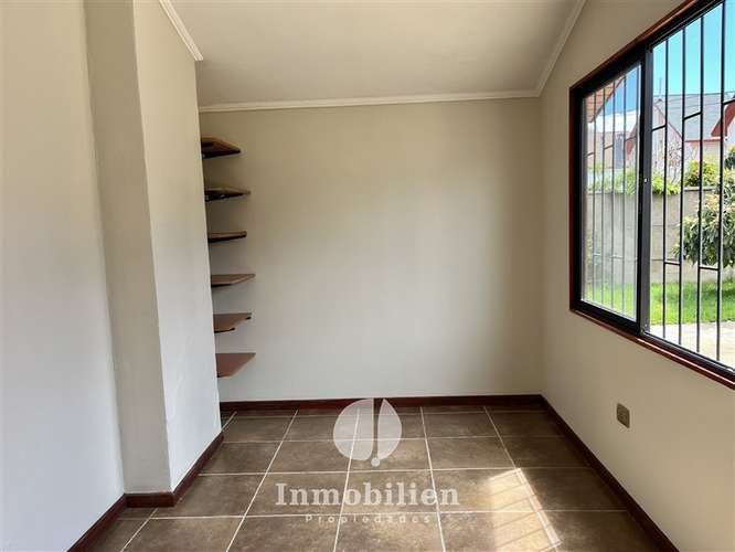 Casa en arriendo en Condominio/ 4 dorm. en Villa Alemana
