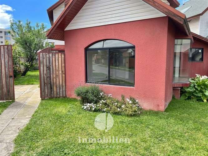 Casa en arriendo en Condominio/ 4 dorm. en Villa Alemana