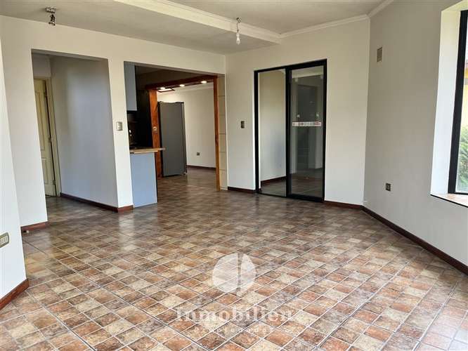 Casa en arriendo en Condominio/ 4 dorm. en Villa Alemana
