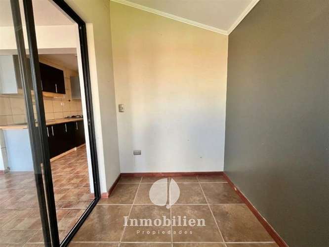 Casa en arriendo en Condominio/ 4 dorm. en Villa Alemana
