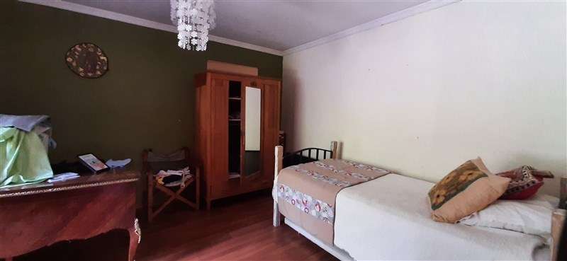 Casa en venta de 5 dorm. en Calera de Tango