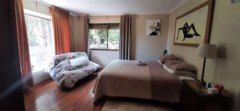 Casa en venta de 5 dorm. en Calera de Tango
