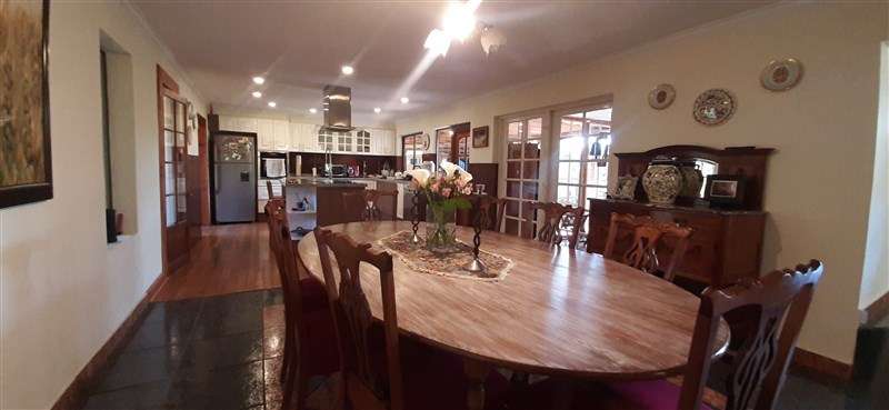 Casa en venta de 5 dorm. en Calera de Tango