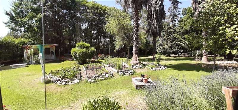 Casa en venta de 5 dorm. en Calera de Tango