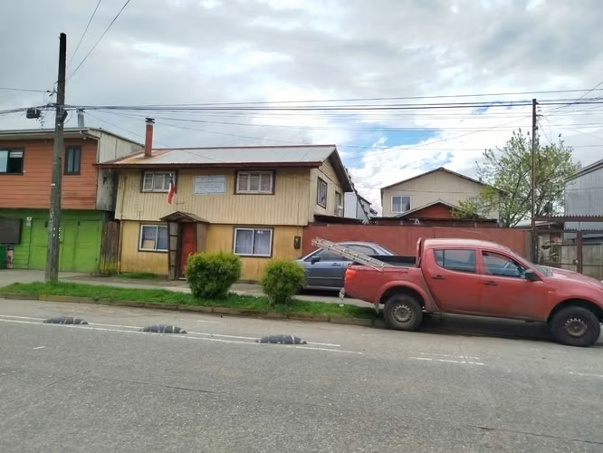 PROPIEDAD CALLE BAQUEDANO CERCANA A CENTRO DE VALDIVIA - Imagen 9