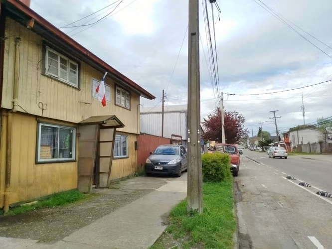 PROPIEDAD CALLE BAQUEDANO CERCANA A CENTRO DE VALDIVIA - Imagen 12