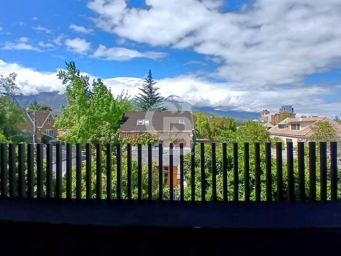 Sin comisión! Lo mejor de Vitacura con amplia terraza - Imagen 13
