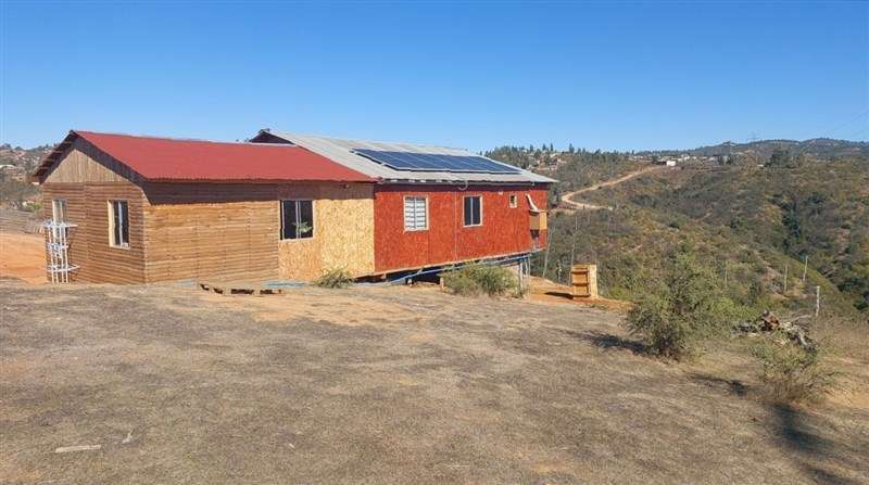 Parcela con casa en venta en Limache 4 dorm.