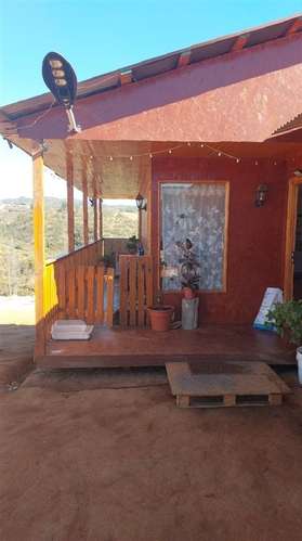 Parcela con casa en venta en Limache 4 dorm.