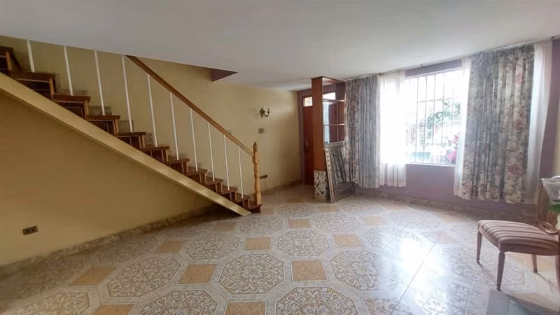 Sa Acepta Oferta casa 2 pisos 3D2B2E Chorrillos Bajo Viña - Imagen 2