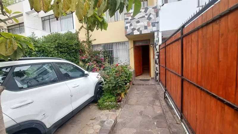 Sa Acepta Oferta casa 2 pisos 3D2B2E Chorrillos Bajo Viña - Imagen 10