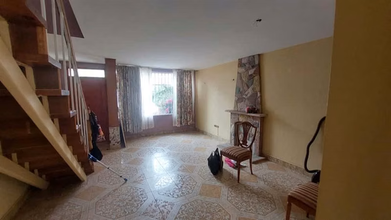 Sa Acepta Oferta casa 2 pisos 3D2B2E Chorrillos Bajo Viña - Imagen 17