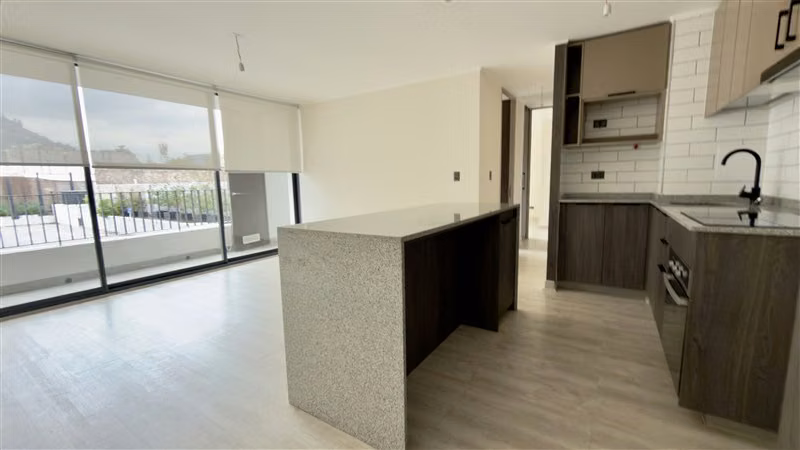 Arriendo Dpto 2 Dormitorios con Estacionamiento y Bodega - Imagen 1