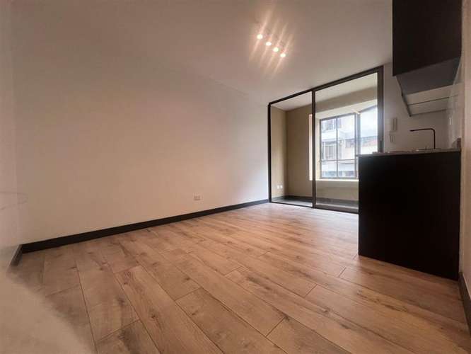 Depto remodelado cerca de costanera center y metro tobalaba - Imagen 13