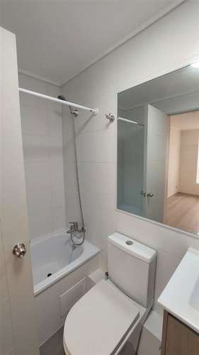 Departamento en arriendo de 2 dorm. en Viña del Mar, cerca U