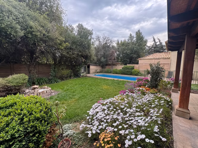 MARAVILLOSA Y AMPLIA CASA DE 4D EN CHAMISERO - Imagen 16