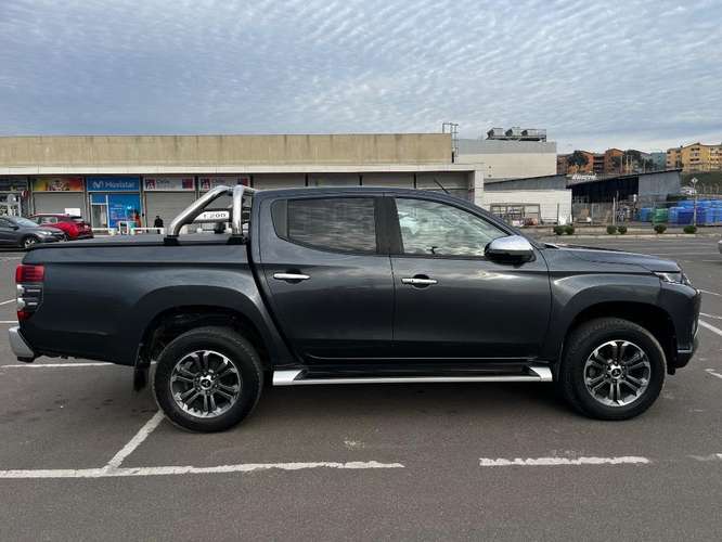 Mitsubishi Dakar automatica - Imagen 5