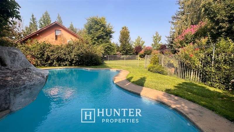 Casa en venta de 5 dorm 4 Baños . en cond. la capilla Talca - Imagen 2