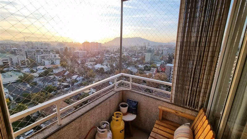Depto en arriendo de 2 dorm. en Ñuñoa - Estacionamiento - Imagen 5