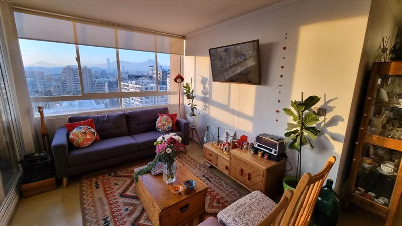 Depto en arriendo de 2 dorm. en Ñuñoa - Estacionamiento