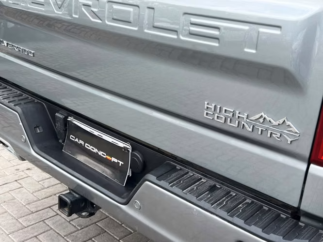 CHEVROLET SILVERADO HIGH COUNTRY 3.0 2024 - Imagen 6