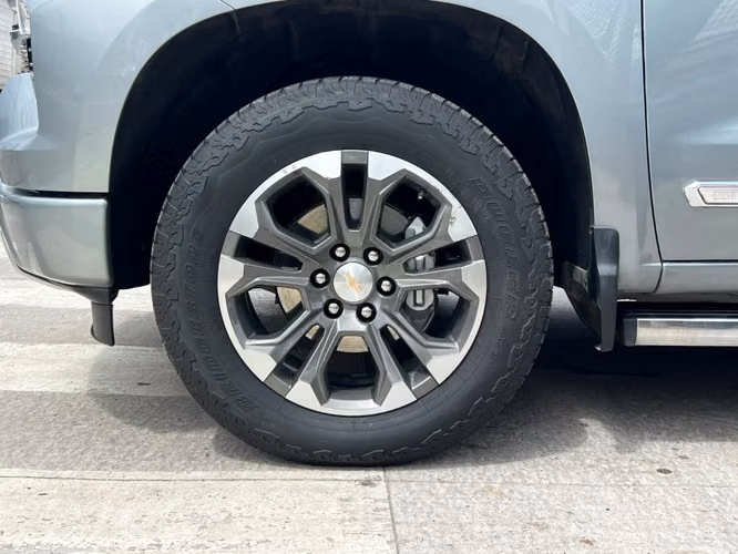 CHEVROLET SILVERADO HIGH COUNTRY 3.0 2024 - Imagen 8