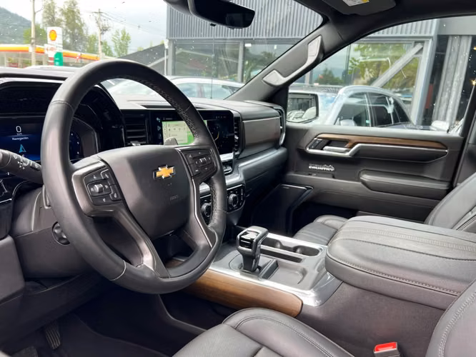 CHEVROLET SILVERADO HIGH COUNTRY 3.0 2024 - Imagen 9