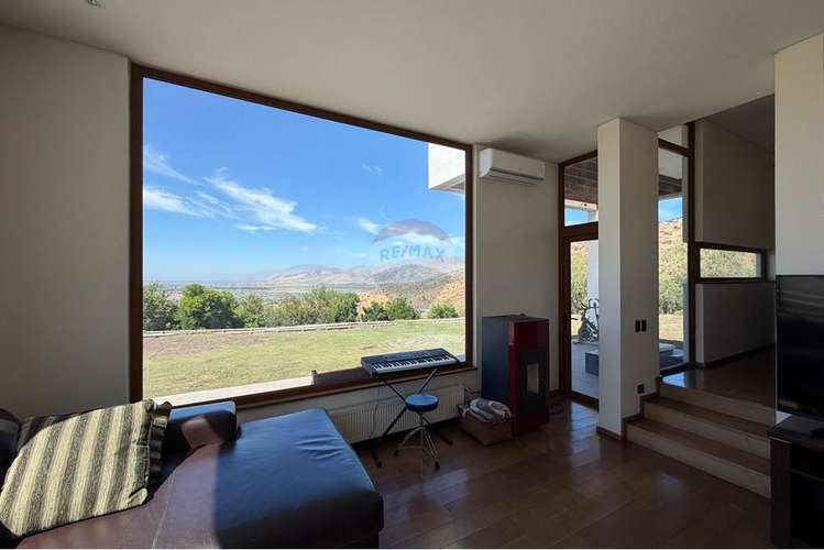 Casa de lujo autosustentable con piscina en lampa - Imagen 16