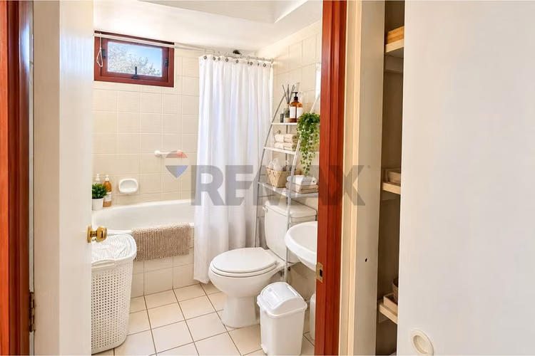 ¡casa con encanto, patio privado y quincho! - Imagen 13