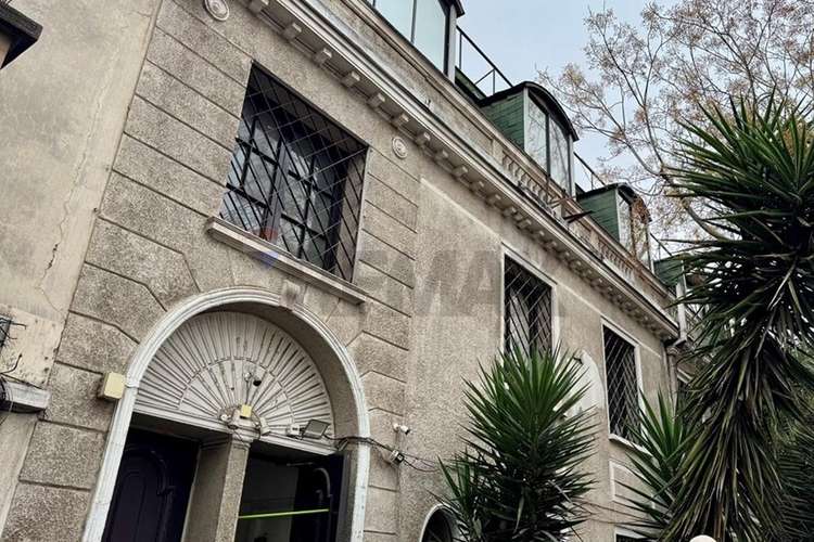 Casona patrimonial para inversión - Imagen 2