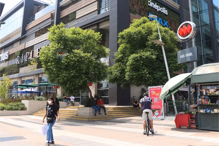 Oficina en venta plaza egaña se reciben ofertas - Imagen 19