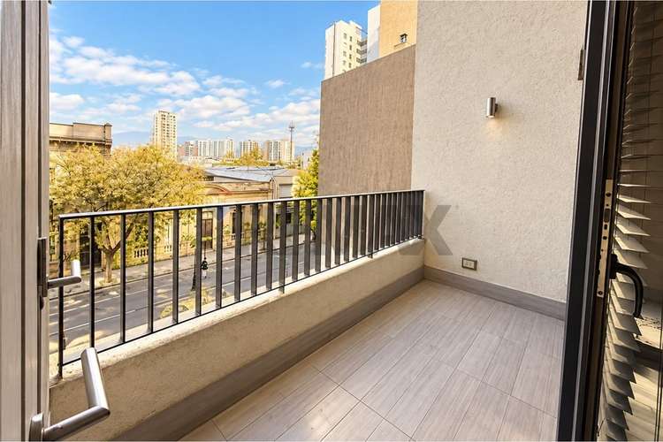 Loft dúplex en barrio dieciocho - Imagen 3