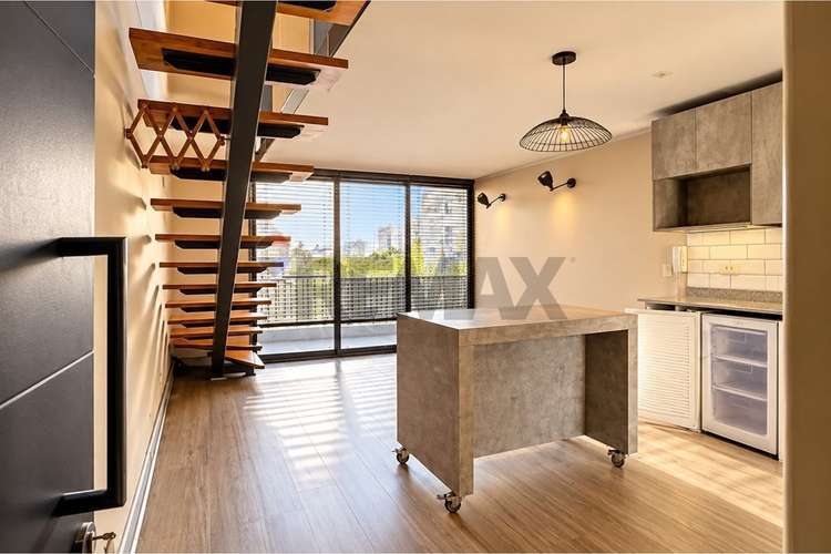 Loft dúplex en barrio dieciocho - Imagen 5
