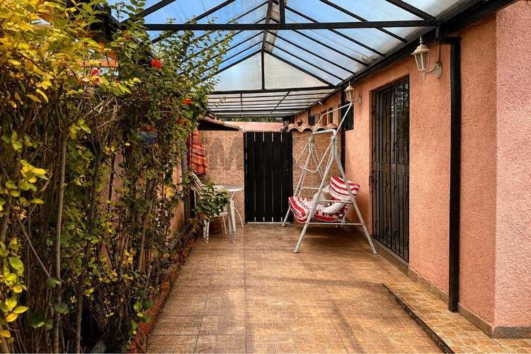 Acogedora casa en estación central - Imagen 4