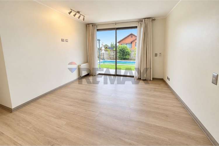 Casa en venta con piscina y terraza, las pircas. - Imagen 7