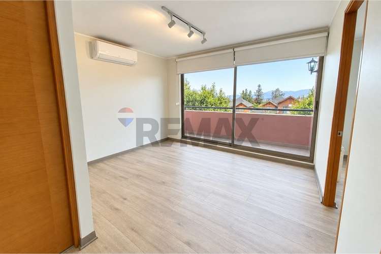 Casa en venta con piscina y terraza, las pircas. - Imagen 12