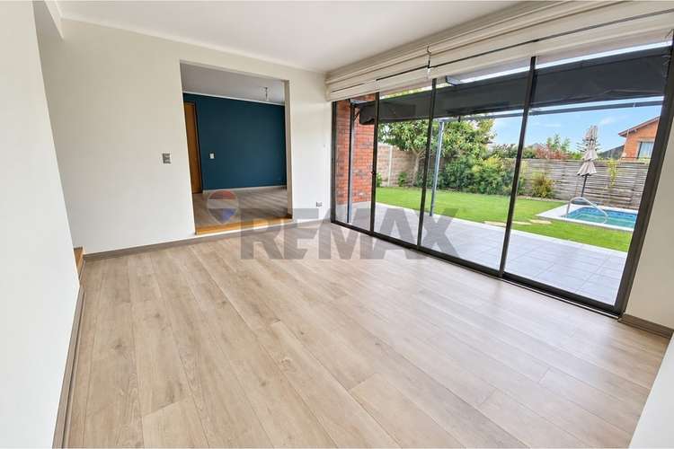 Casa en venta con piscina y terraza, las pircas. - Imagen 3