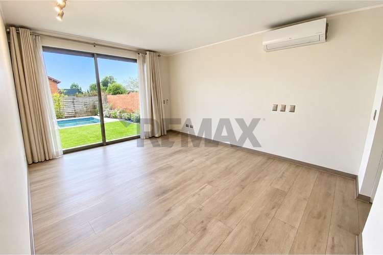 Casa en venta con piscina y terraza, las pircas. - Imagen 6